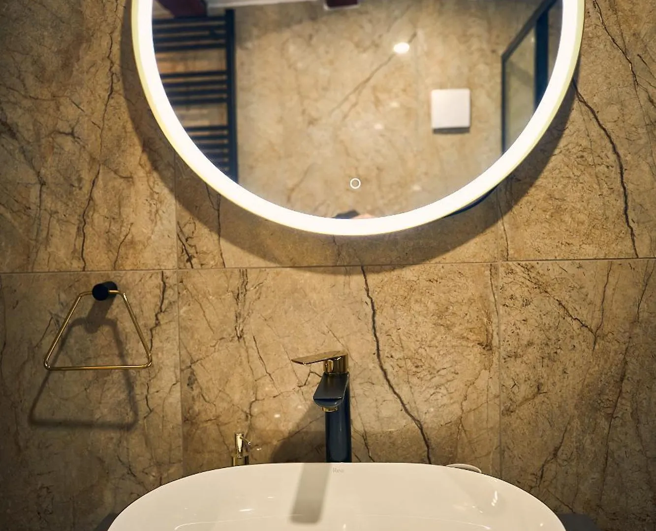 Bernard Deluxe Renovated Peaceful Old Town Gem Apartment Split Croatia