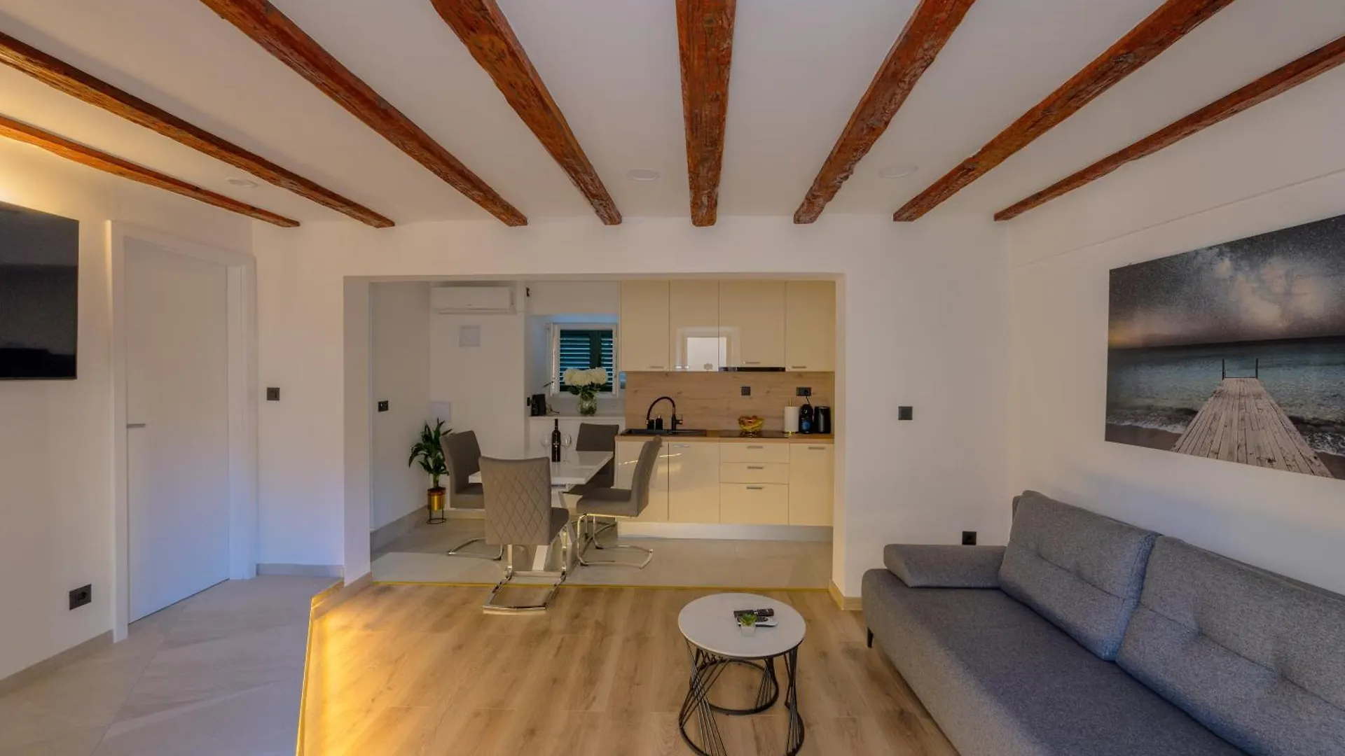 Appartamento Bernard Deluxe Renovated Peaceful Old Town Gem Spalato Croazia